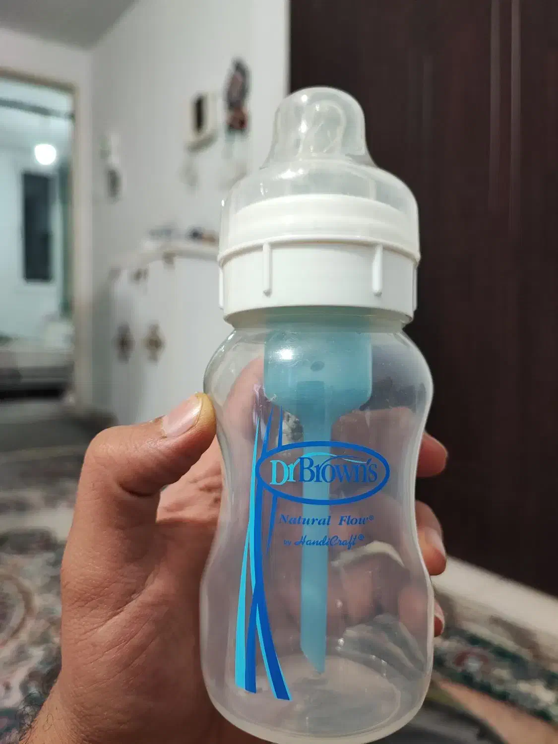 شیشه شیر دکتر براون ۲۴۰ میلی لیتر|اسباب و اثاث بچه|تهران, بلورسازی|دیوار