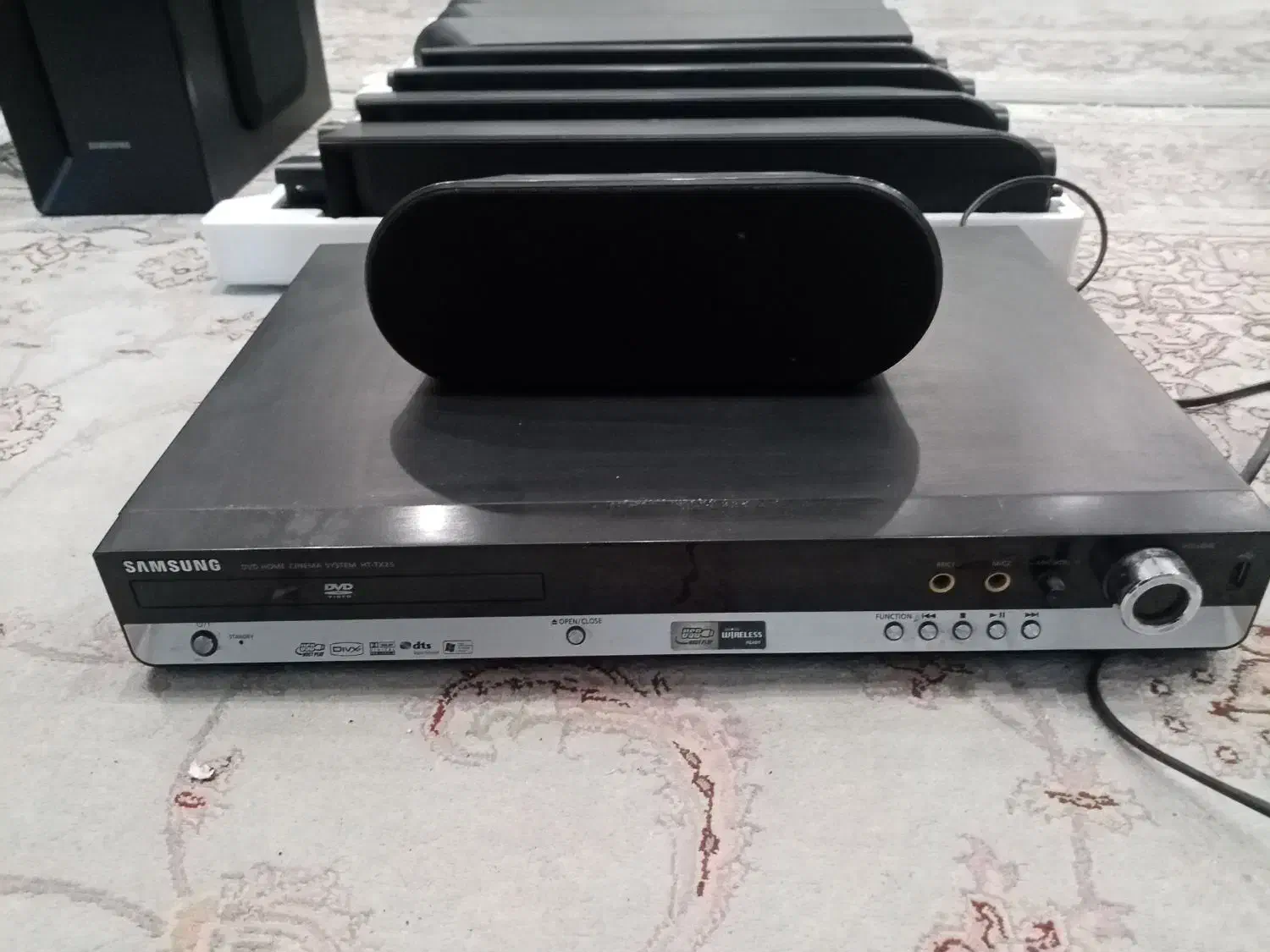 سینما خانواده سامسونگ|سیستم صوتی خانگی|اندیشه, اندیشه فاز ۱|دیوار