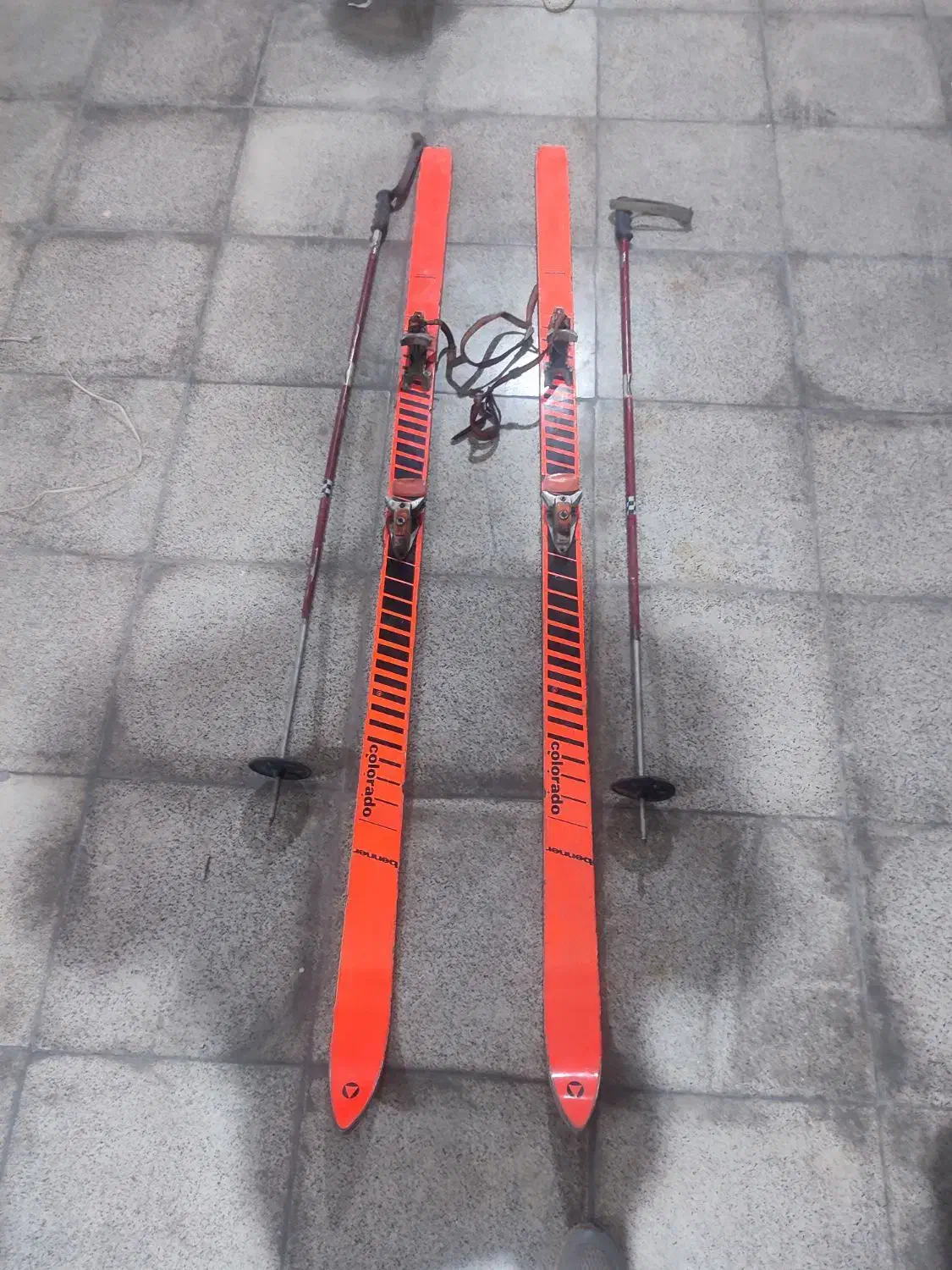 اسکی آلمانی سالم در حد|ورزش‌های زمستانی|بهارستان, |دیوار