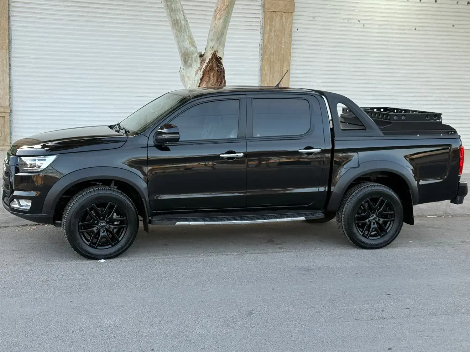 T8 مدل ۴۰۲|خودرو سواری و وانت|کرمان, |دیوار