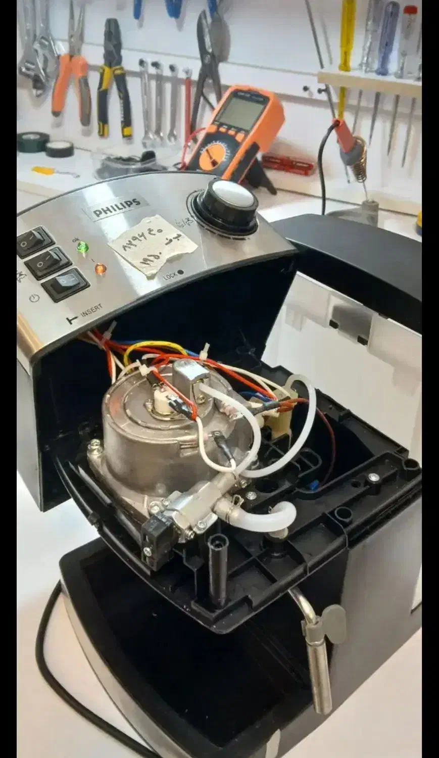 تعمیر تخصصی دستگاه اسپرسو خانگی و صنعتی|خدمات پیشه و مهارت|فسا, |دیوار