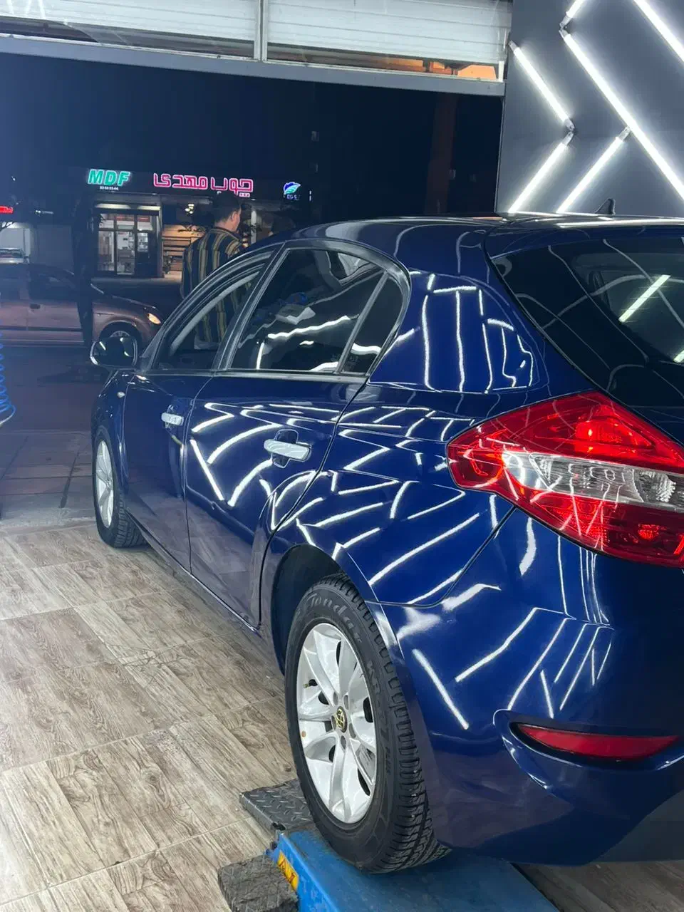 برلیانس۳۲۰موتوربزگ|خودرو سواری و وانت|رشت, یخسازی|دیوار