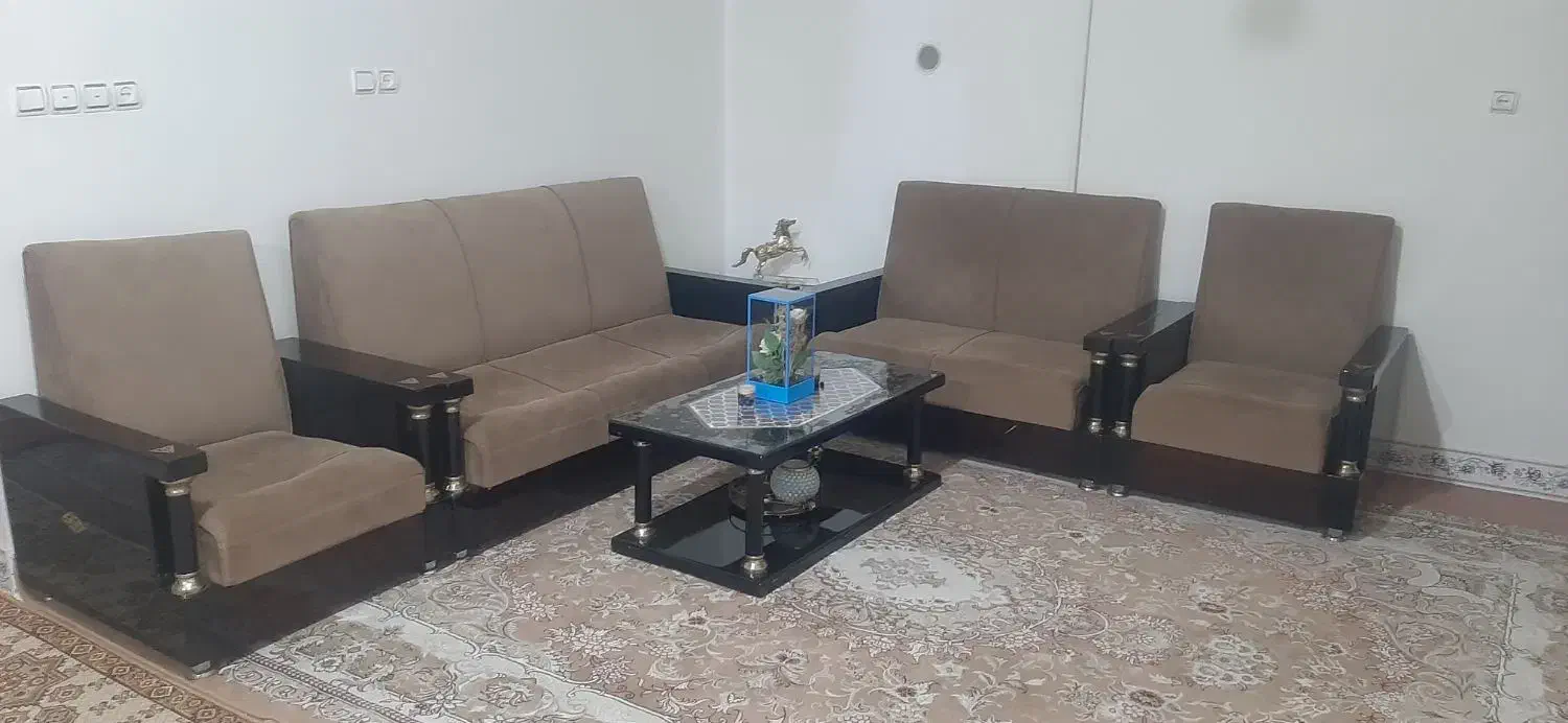 مبلمان وعسلی|مبلمان خانگی و میز عسلی|سنقر, |دیوار