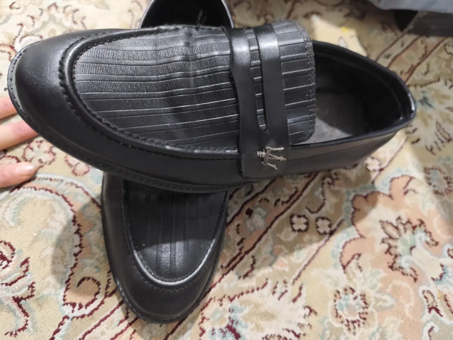 کفش سالم و تمیز|کیف، کفش، کمربند|صفادشت, |دیوار