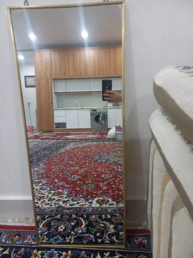 آینه بابالشت|آینه|آبادان, |دیوار