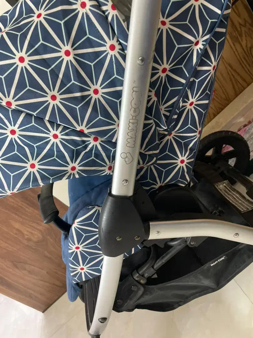 کالسکه برند مکسی کوزی|کالسکه و لوازم جانبی|اصفهان, خواجو|دیوار