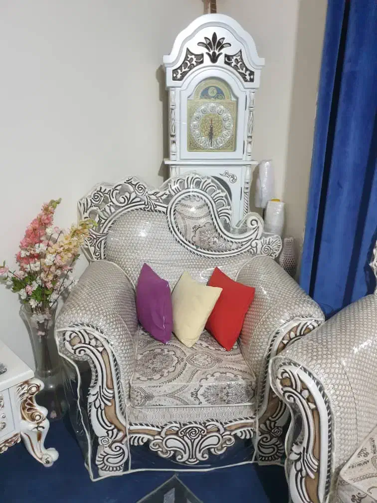 سرویس مبل کلاسیک|مبلمان خانگی و میز عسلی|باغستان, |دیوار