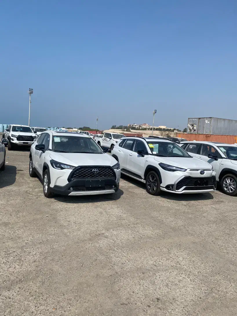 هایلوکس دنده ای کراس2025|خودرو سواری و وانت|چابهار, |دیوار