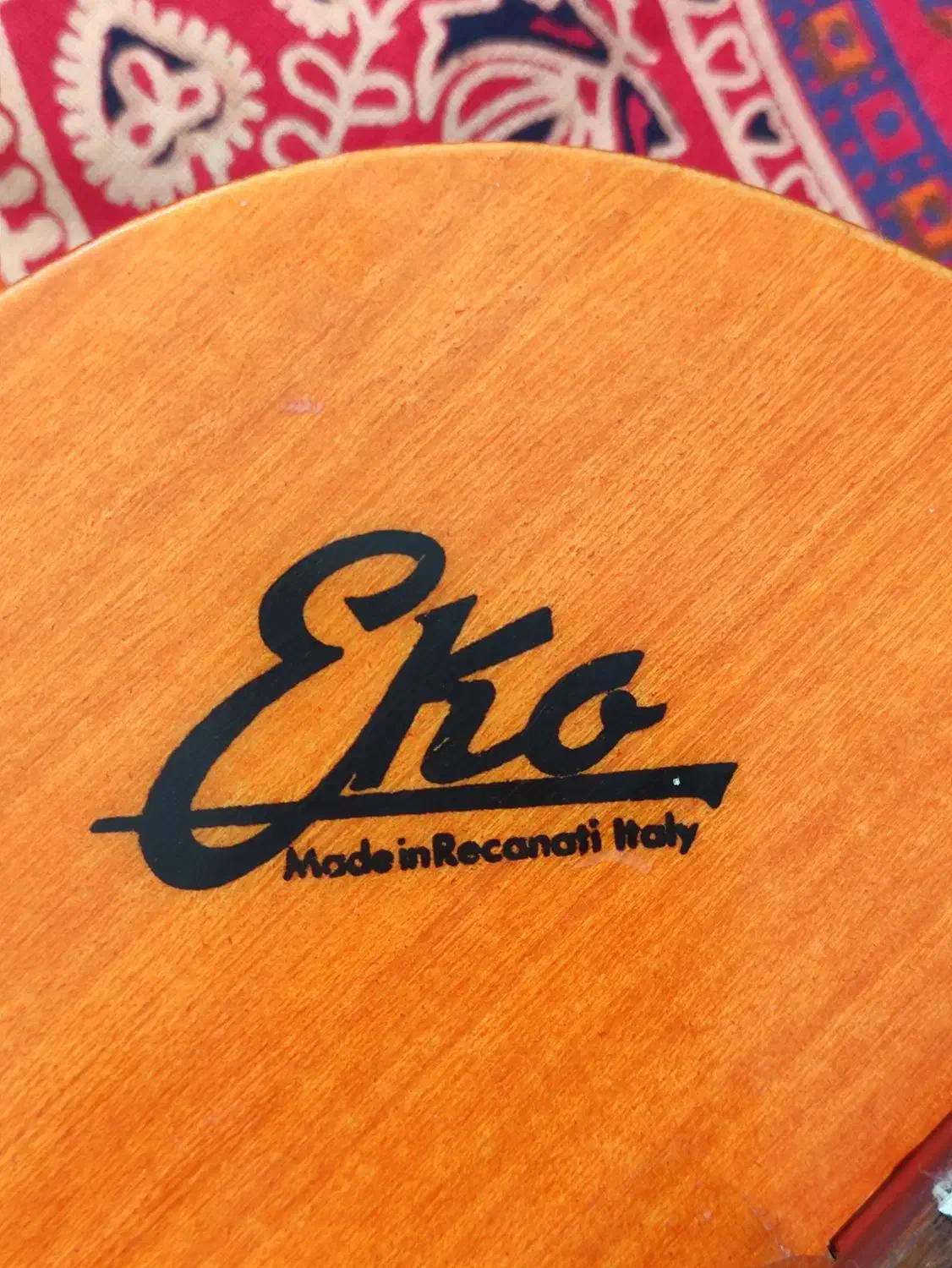 گیتار آکوستیک Eko ایتالیایی|گیتار، بیس، امپلیفایر|اصفهان, جلفا|دیوار