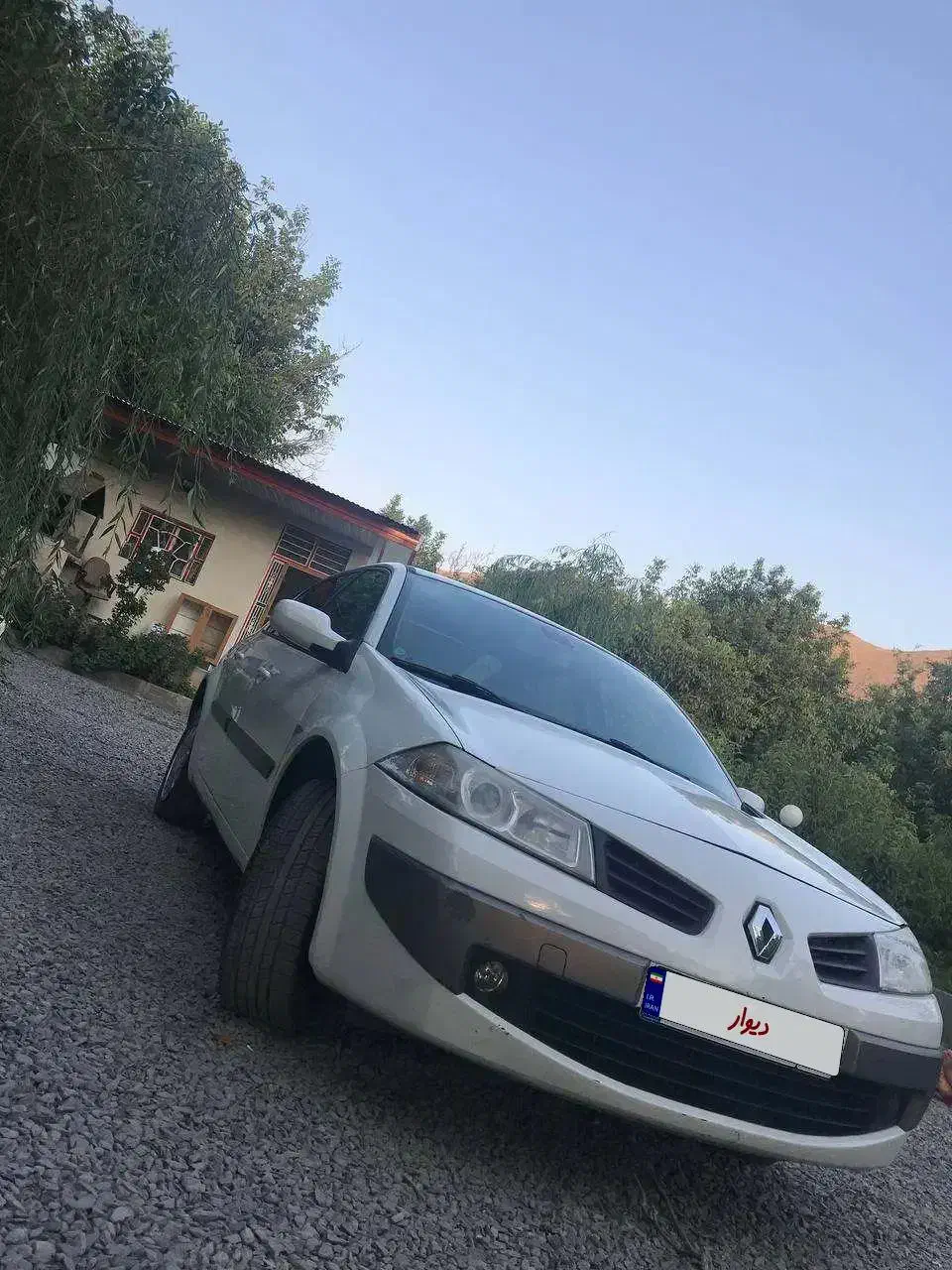 مگان اتومات ۲۰۰۰ سالم و سرحال|خودرو سواری و وانت|اراک, |دیوار