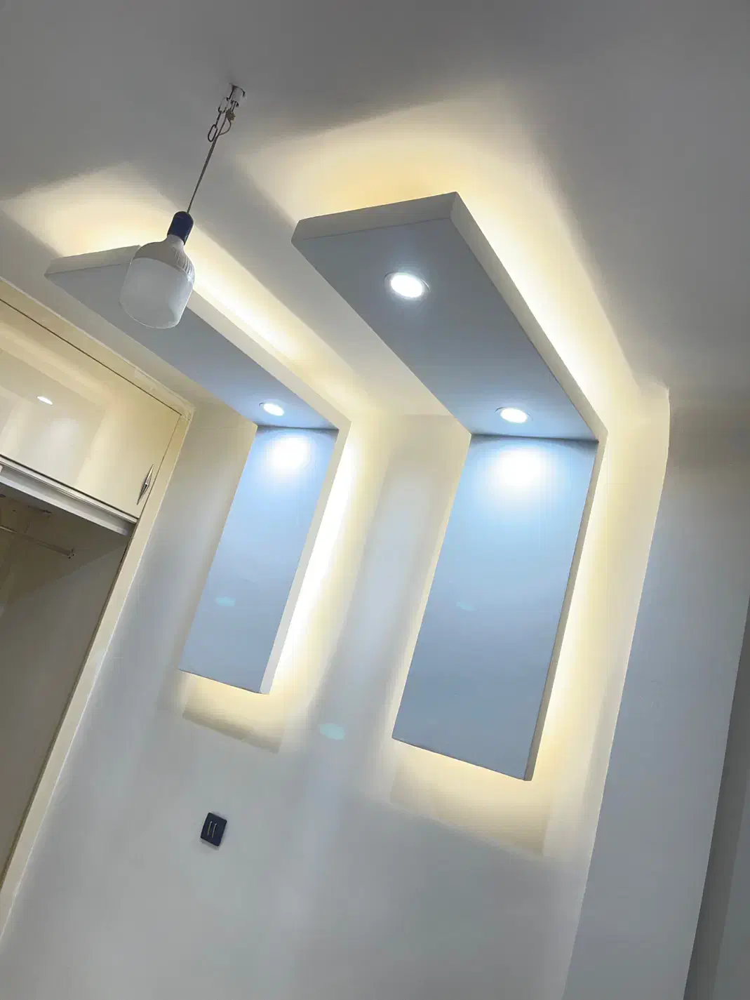 برقکار/برق کار صنعتی و ساختمانی/نورپردازی/سیم کشی|خدمات پیشه و مهارت|اسلام‌شهر, زرافشان|دیوار