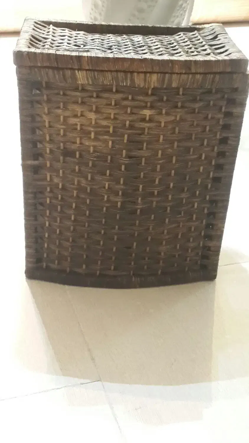 سبد جالباسی حصیری کاملا سالم|جاکفشی، کمد، دراور|بروجرد, |دیوار