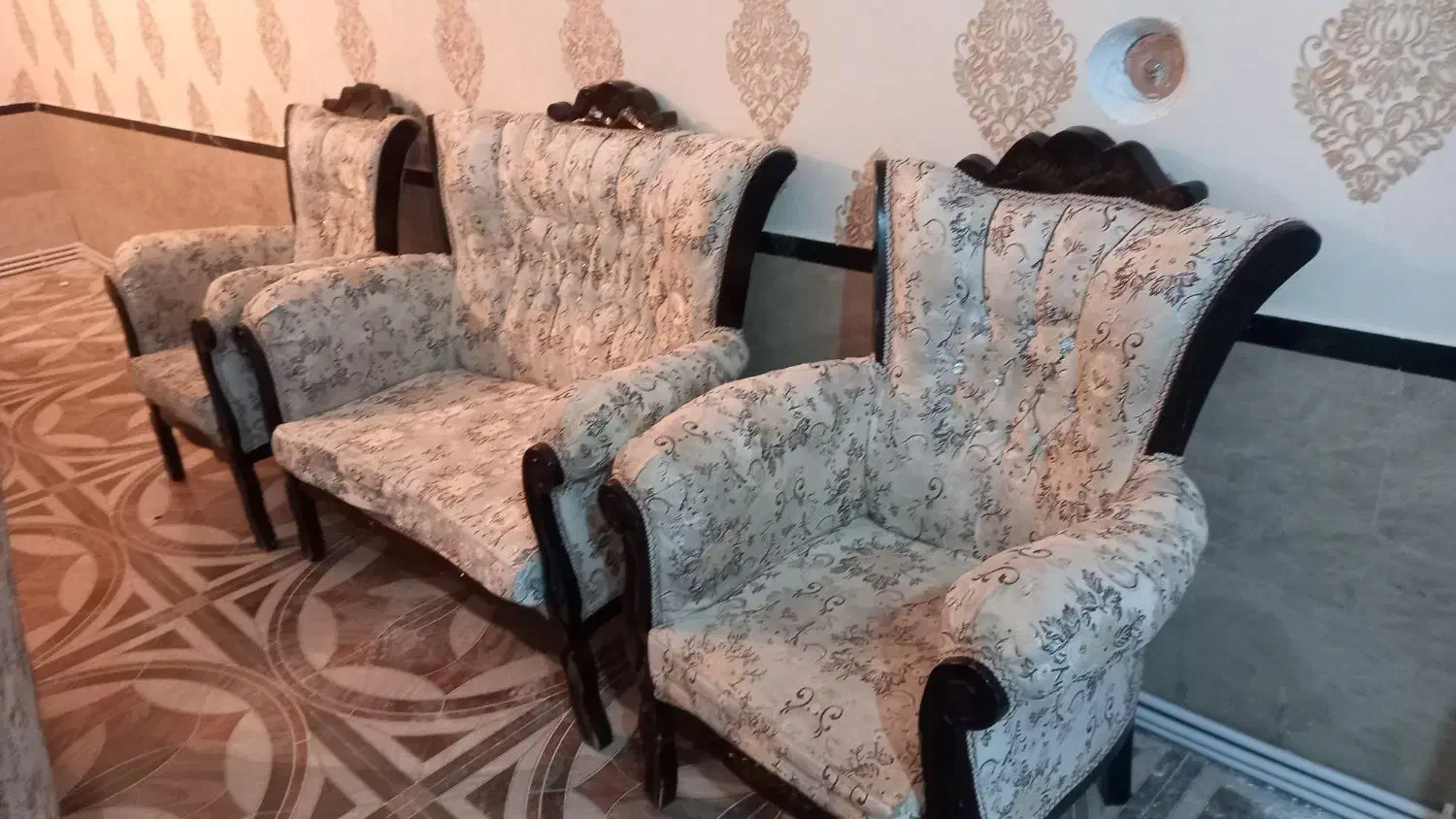 مبل ۷ نفره|مبلمان خانگی و میز عسلی|بیجار, |دیوار