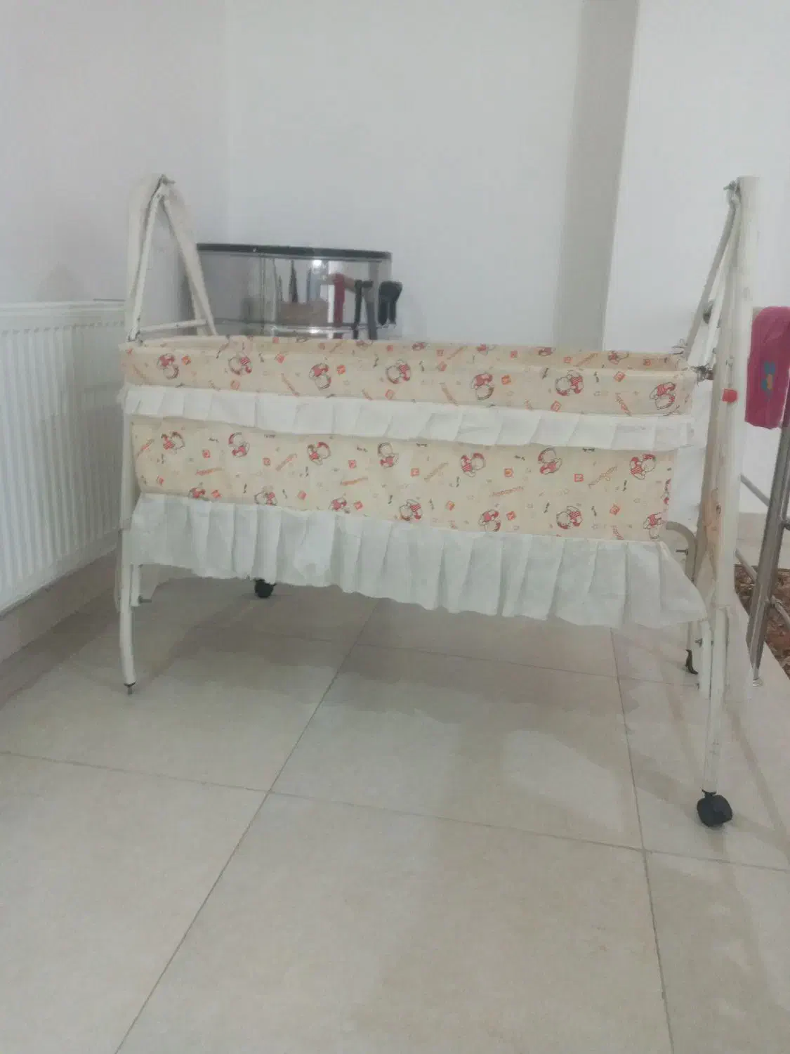 گهواره وکریر کودک|اسباب و اثاث بچه|ارومیه, |دیوار