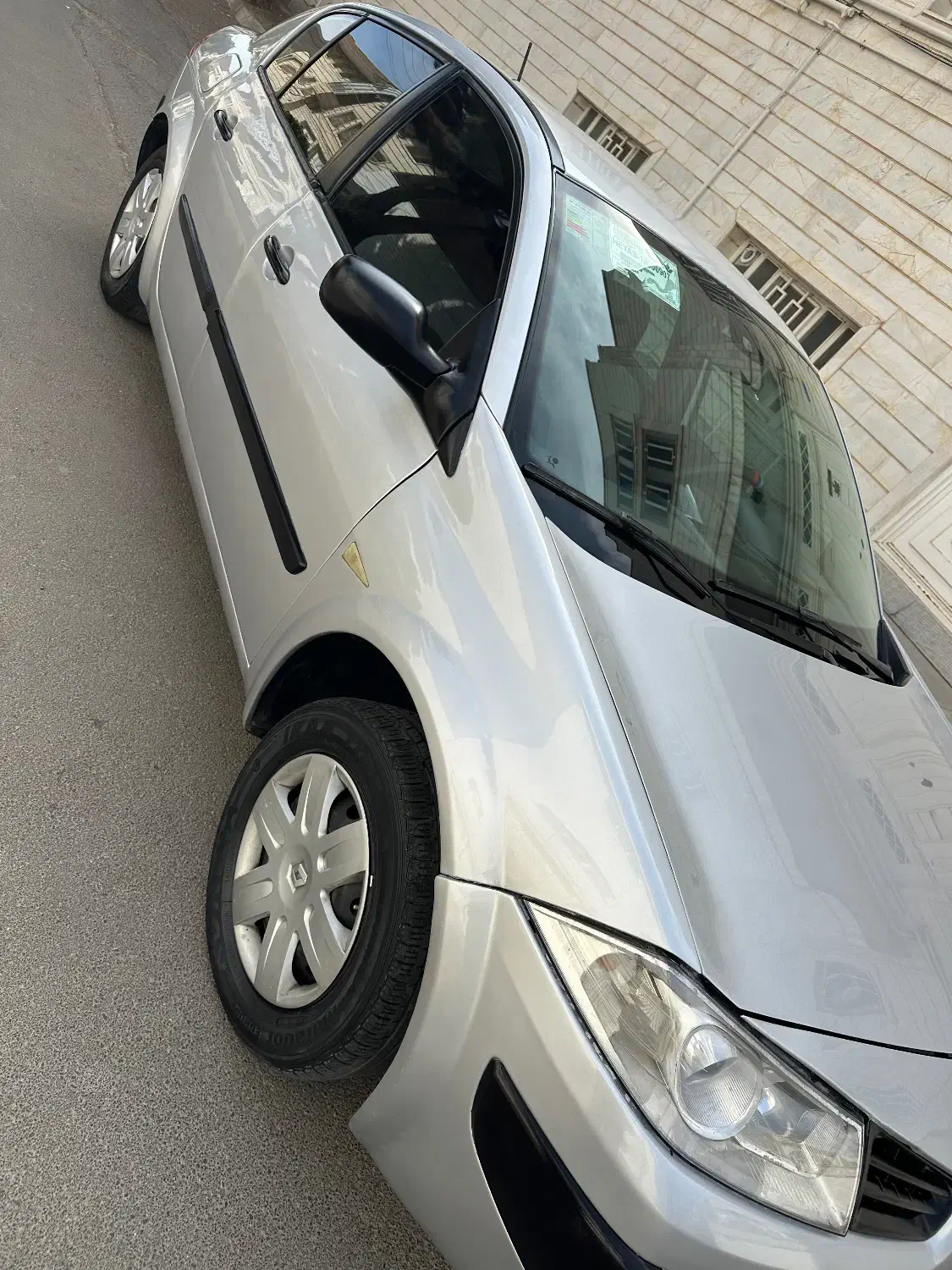 مگان مدل ۱۶۰۰ دنده ای ۱۳۸۷ به صورت نقد واقساط|خودرو سواری و وانت|مراغه, |دیوار