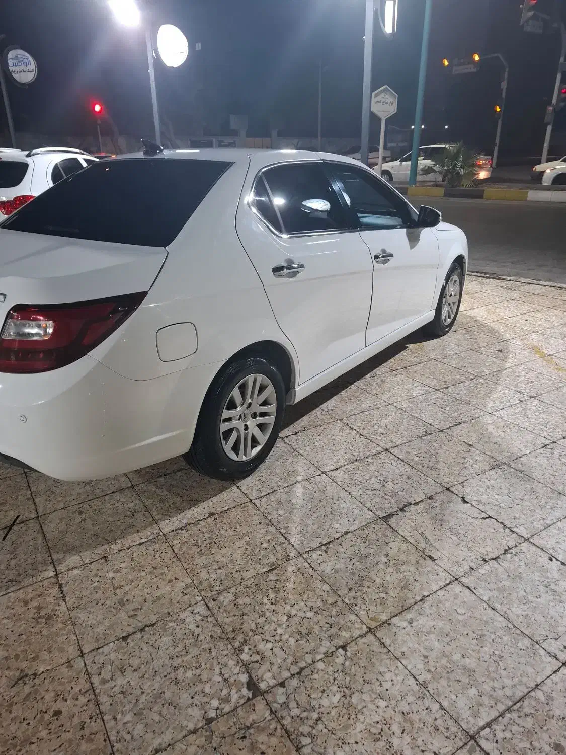 دنا پلاس دنده ای|خودرو سواری و وانت|بندرعباس, |دیوار