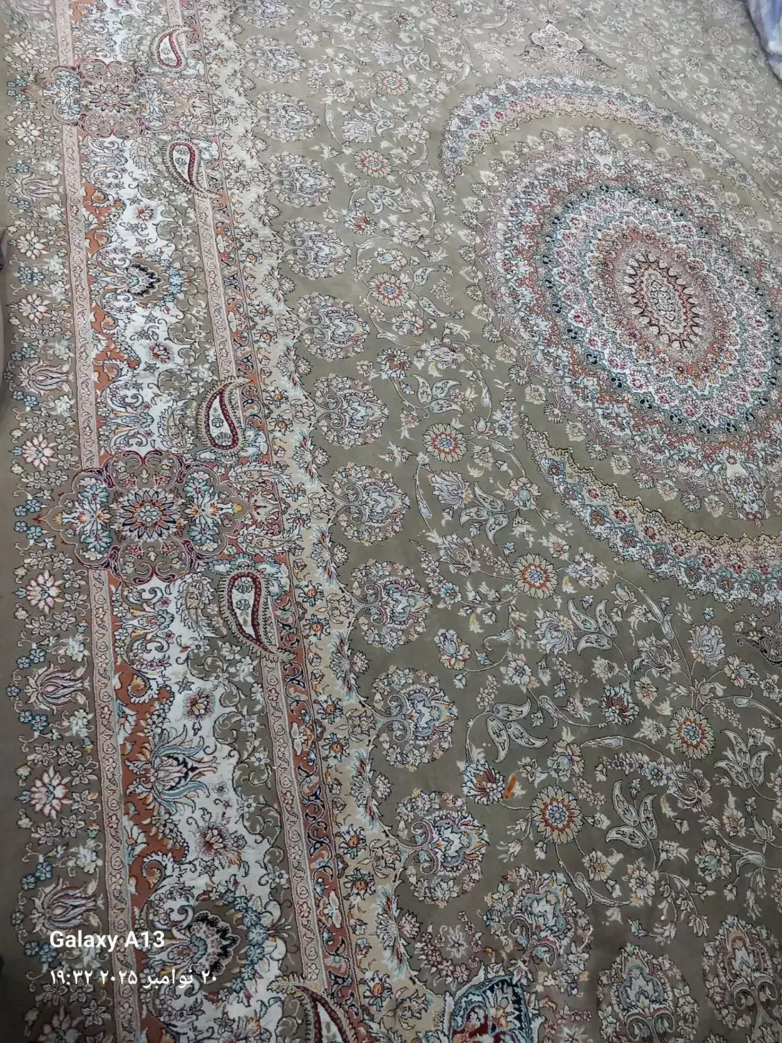 فرش ۱۲متری ۷۰۰شانه|فرش|مشهد, رضاییه|دیوار