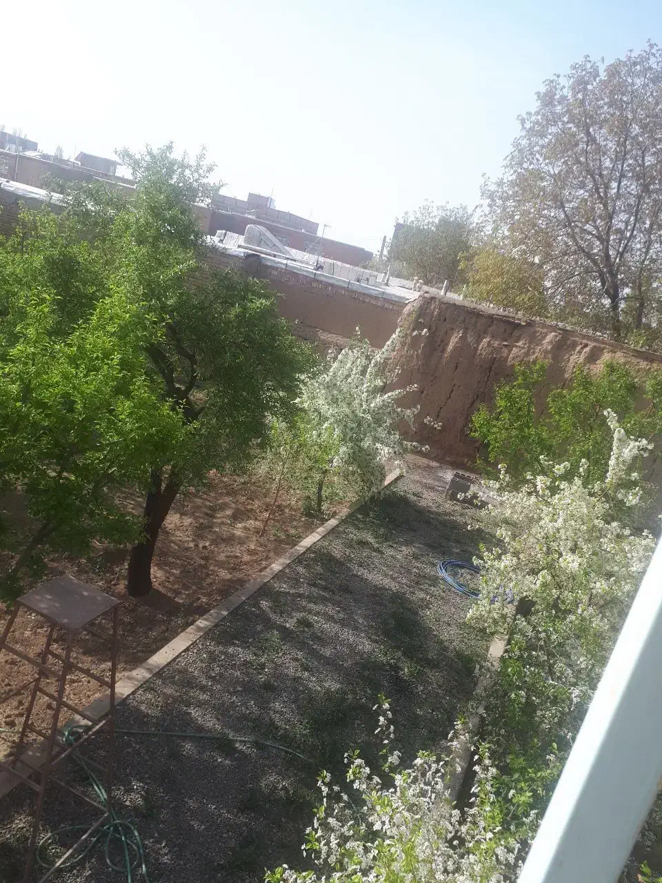 تسوج فروش منزل مسکونی و قطعات تفکیک شده|فروش خانه و ویلا|تسوج, |دیوار