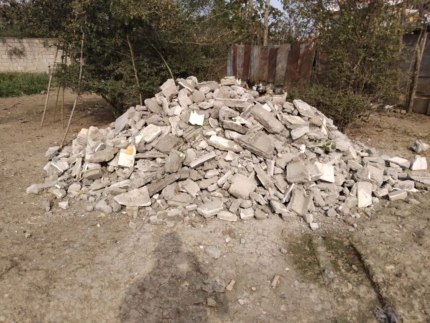 تخریب ساختمانی. نخاله. خاک|خدمات پیشه و مهارت|رشت, پیرکلاچای|دیوار
