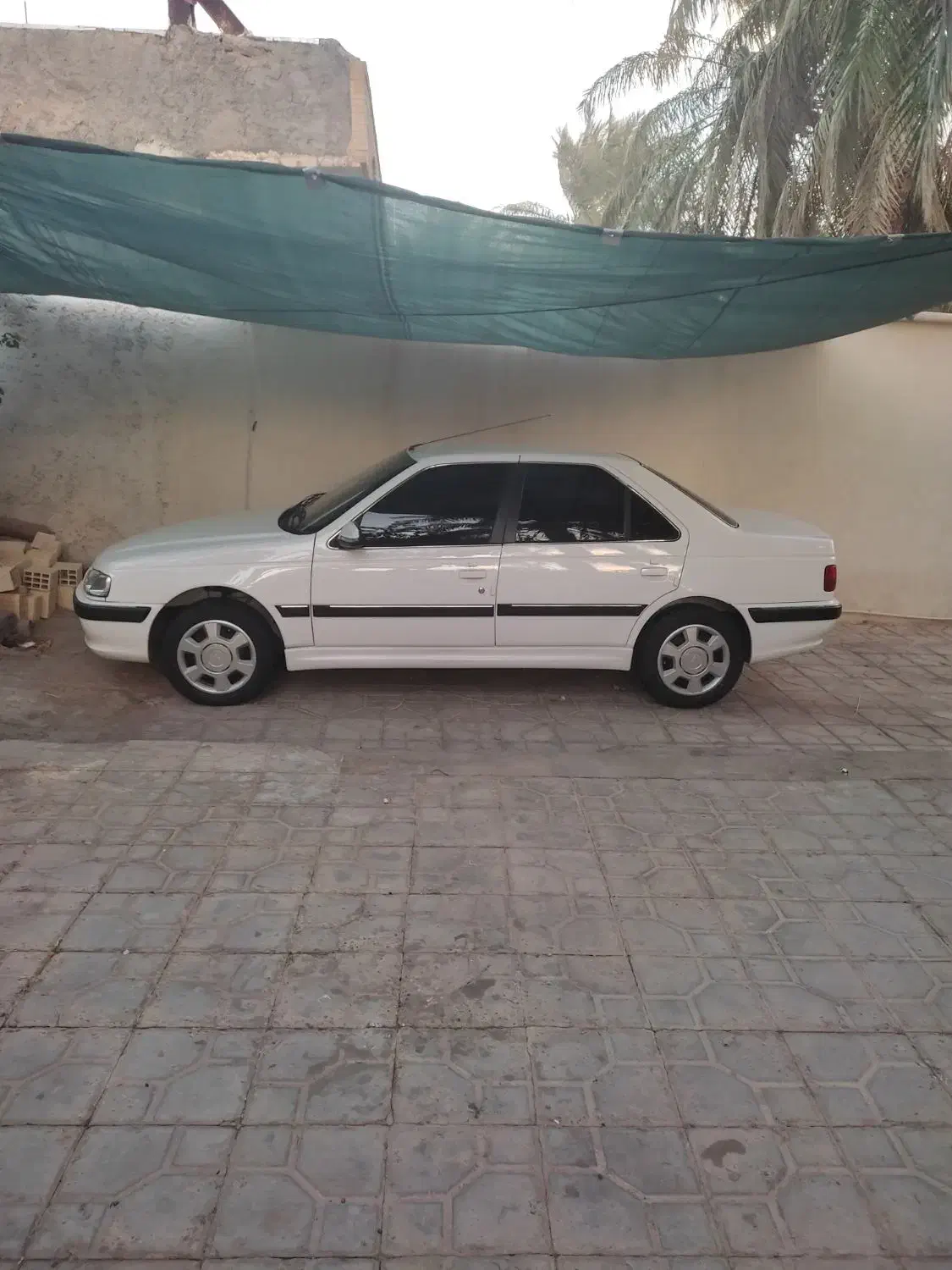 دست اول در حد صفر  با کارکرد 30 هزار کارمندی|خودرو سواری و وانت|بم, |دیوار