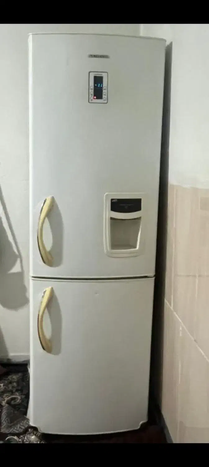 یخچال|یخچال و فریزر|قرچک, داوود آباد|دیوار