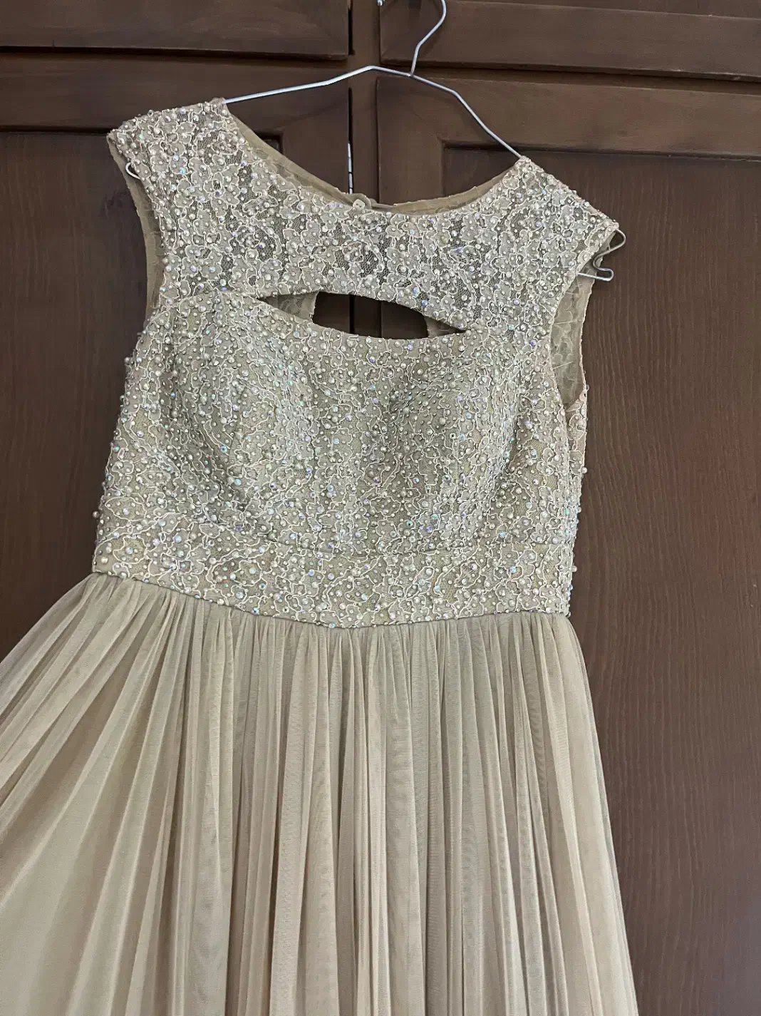 لباس مجلسی|لباس|مشهد, دانشجو|دیوار