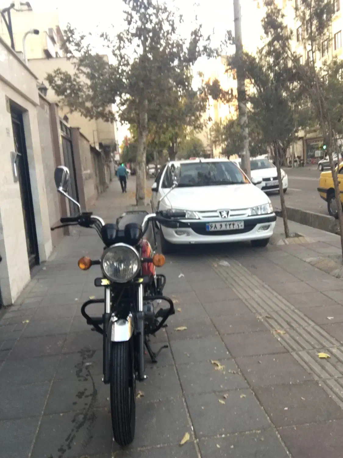 موتور کی ال دی 200 مدل ۴۰۲|موتورسیکلت|تهران, کیانشهر|دیوار