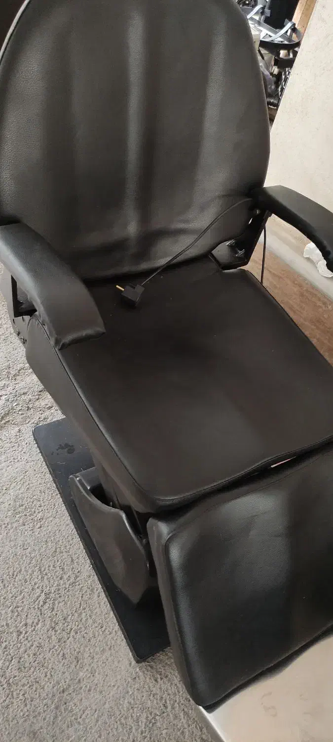 فروش صندلی|آرایشگاه و سالنهای زیبایی|آمل, |دیوار