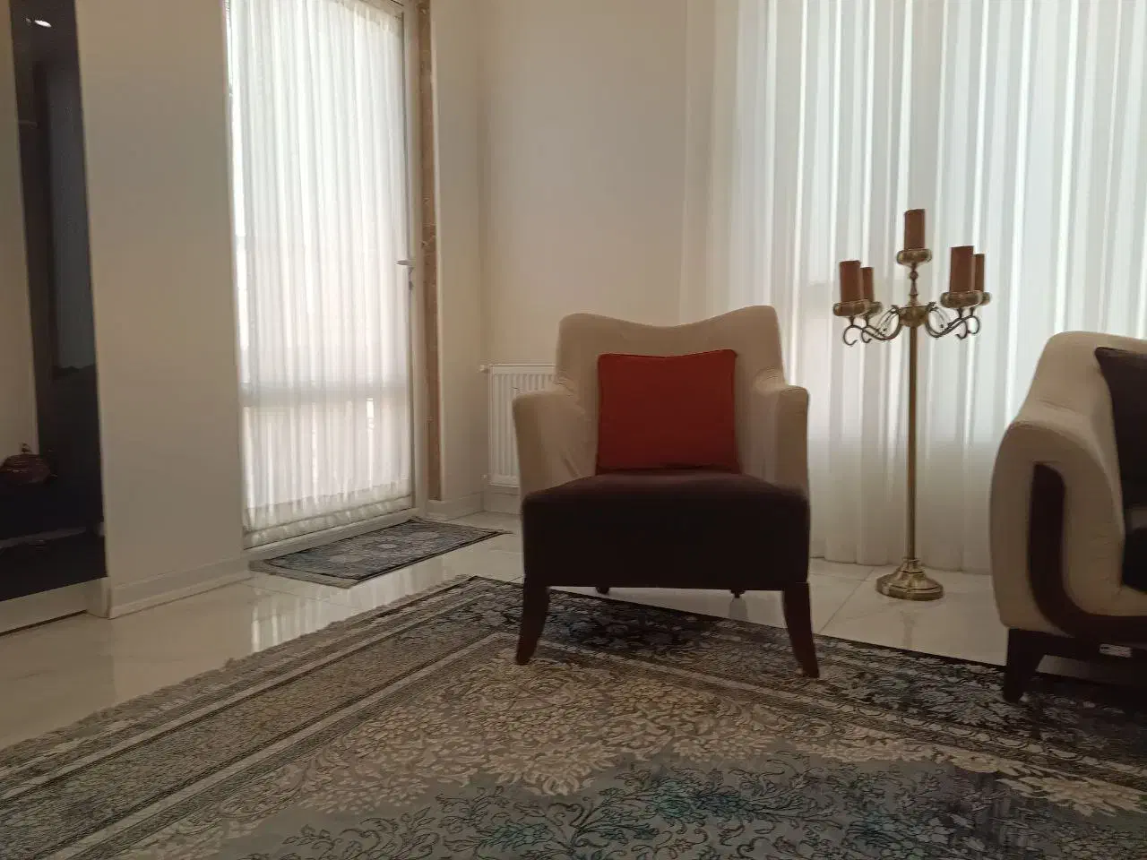 مبلمان و میز ناهار خوری|مبلمان خانگی و میز عسلی|گلپایگان, |دیوار