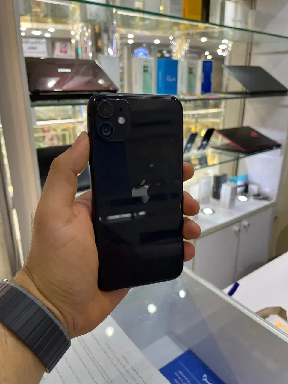 Iphone 11 (128)|موبایل|رشت, لاکانی|دیوار