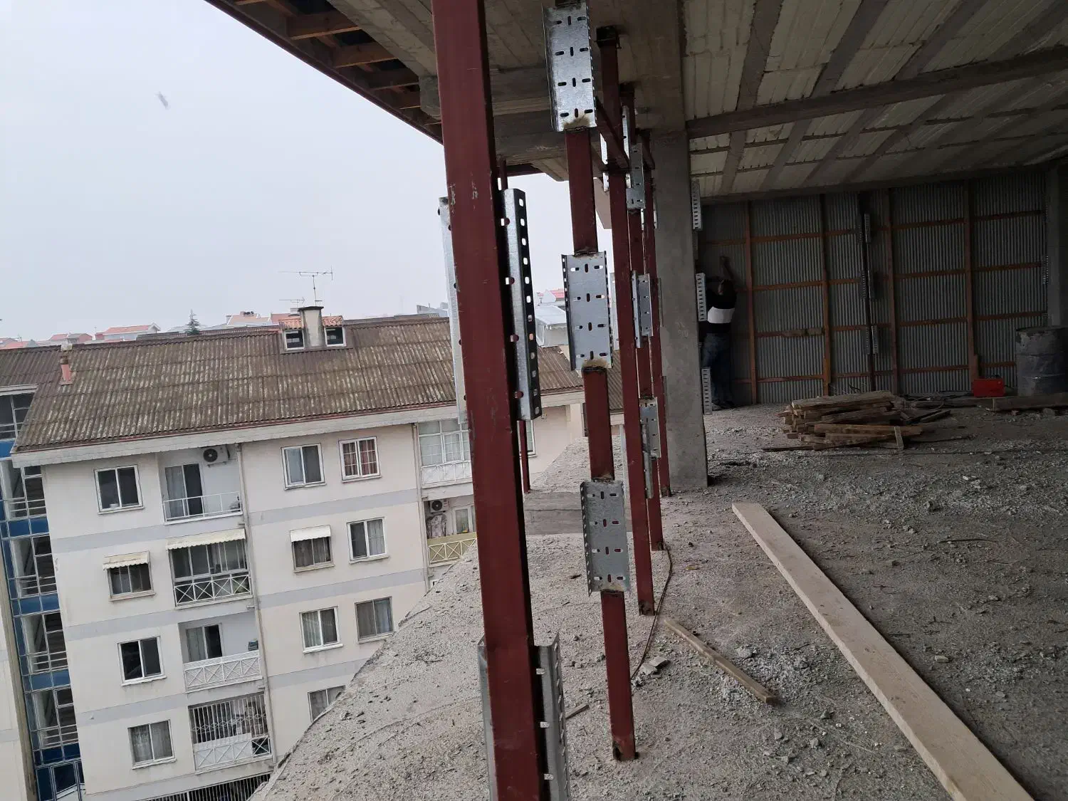 جوشکاری سیار سهراب|خدمات پیشه و مهارت|رشت, معلم|دیوار