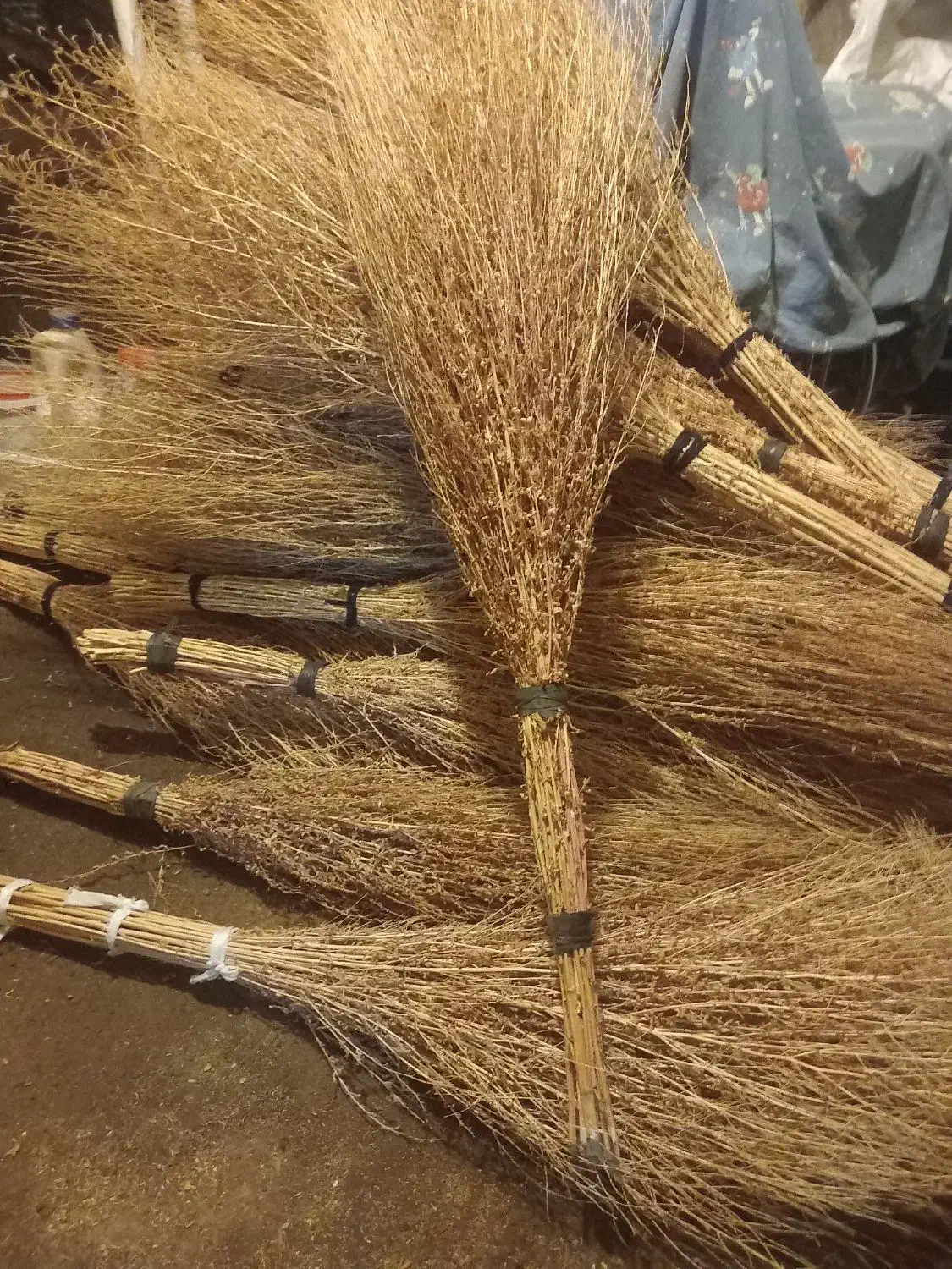 جارو دستی|لوازم نظافت|ارومیه, |دیوار