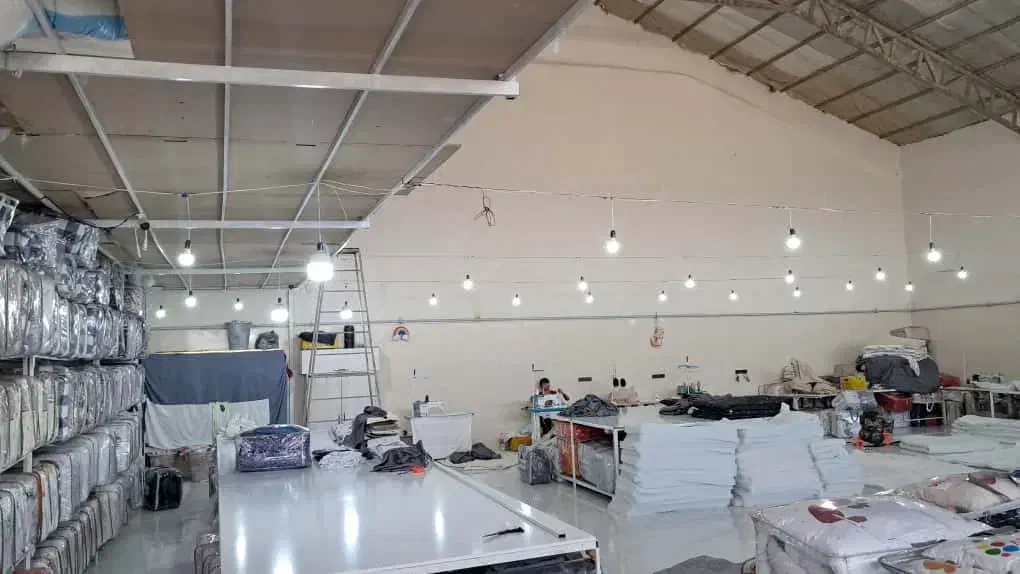 استخدام خیاط حرفه ای خانم|استخدام صنعتی، فنی، مهندسی|جوادآباد, |دیوار