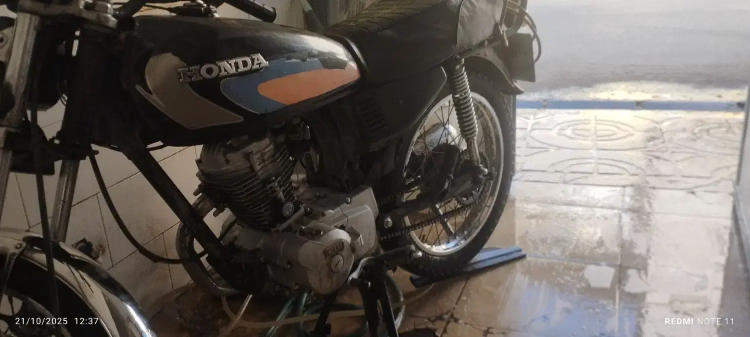 موتورمدل ۹۵ مدارک کامل|موتورسیکلت|قم, علی آباد سعدگان|دیوار