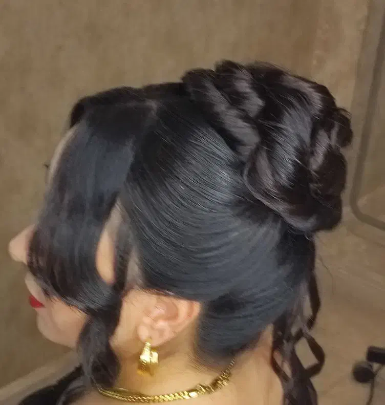 تخفیف ۵۰ ٪ خدمات عروس و همراه فقط برای ۳ روز|خدمات آرایشگری و زیبایی|زابل, |دیوار