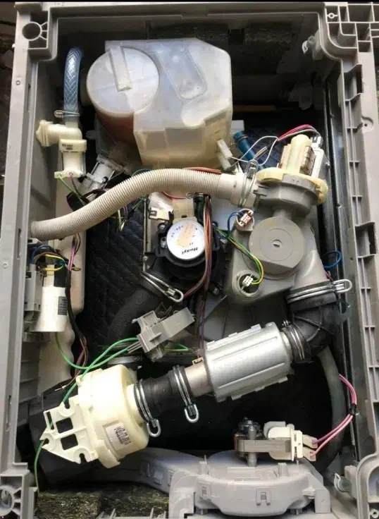 تعمیر لباسشویی ظرفشویی اعزام فوری ۲۴ ساعته|خدمات پیشه و مهارت|تهران, دکتر هوشیار|دیوار