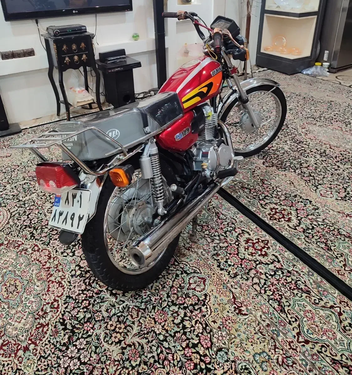 هندا سحر 402 تمیز|موتورسیکلت|دیلم, |دیوار