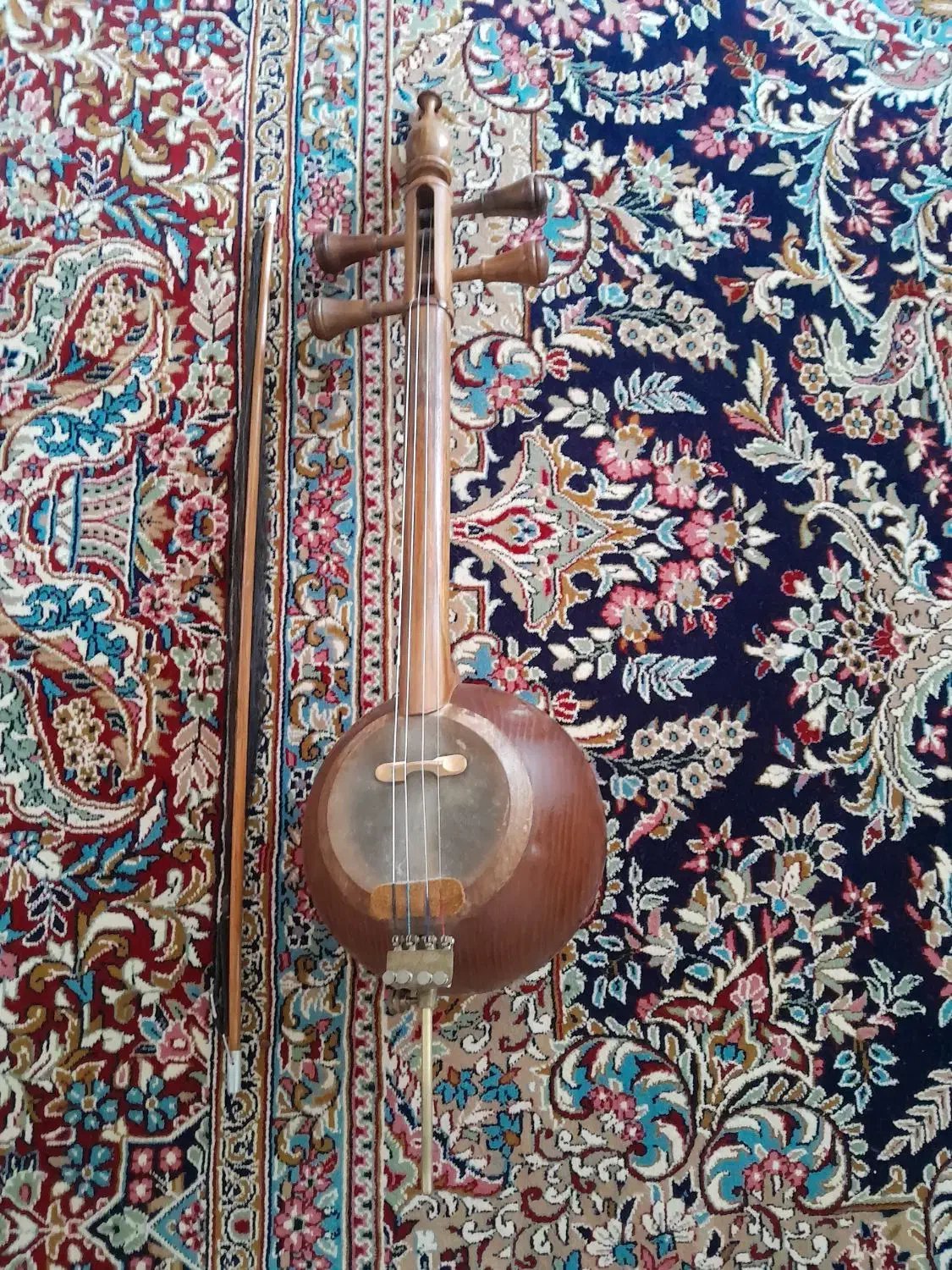 کمانچه مهر شهباز.مهر هاشم۲عدد|سازهای سنتی|خرمآباد, |دیوار