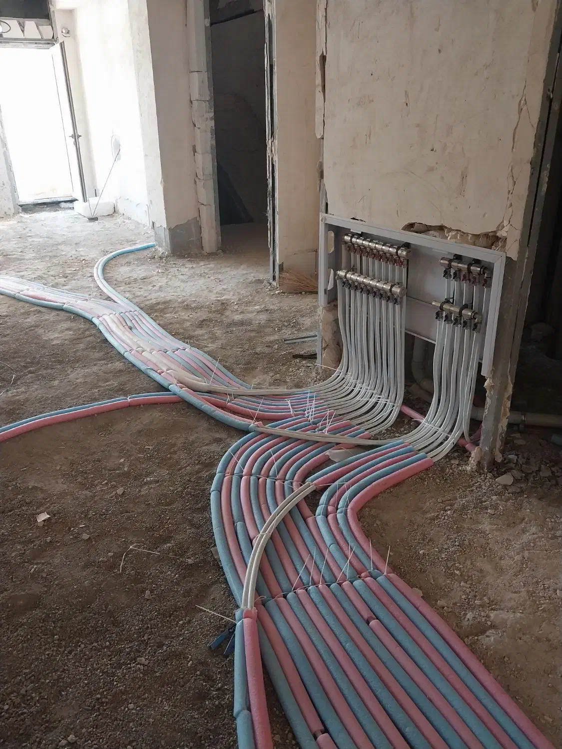 شاگرد لوله کشی|استخدام صنعتی، فنی، مهندسی|ماکو, |دیوار