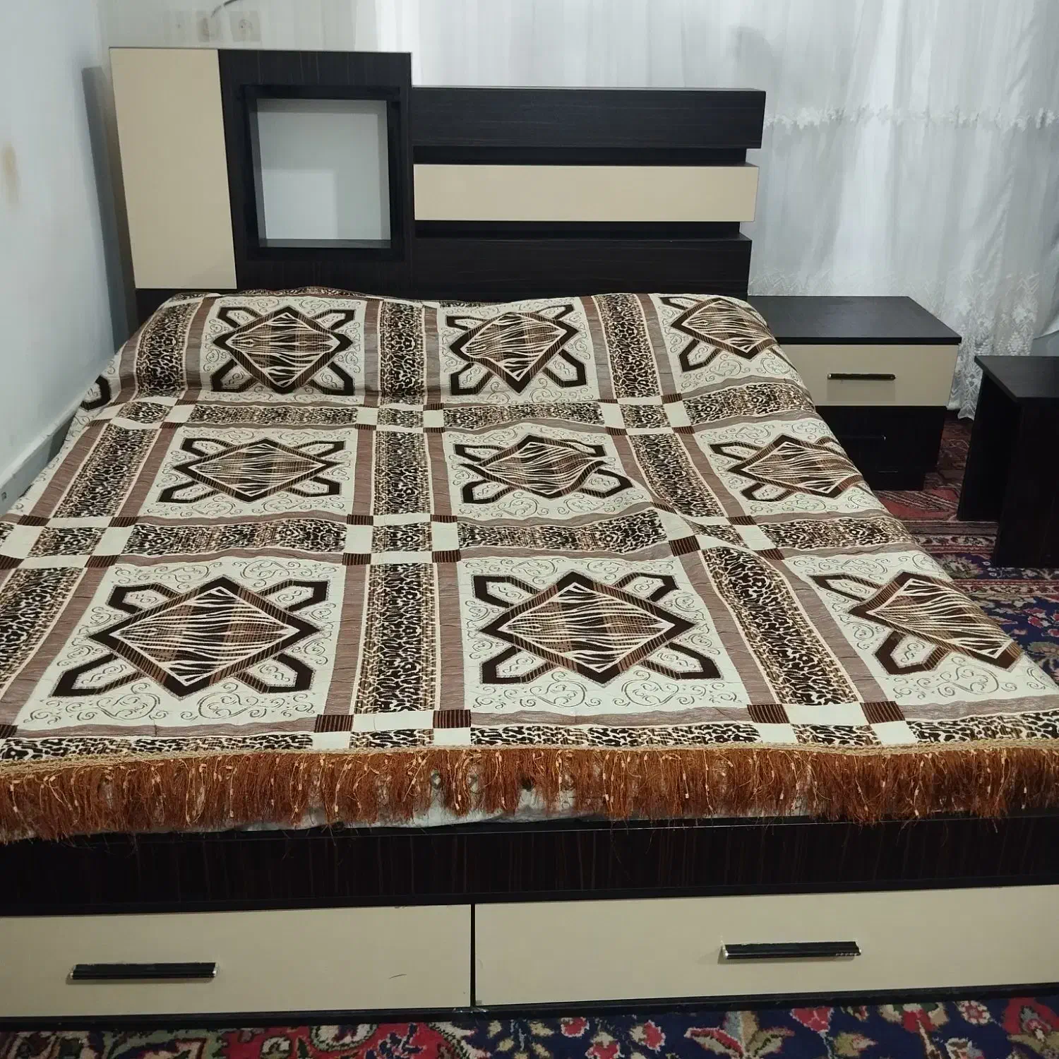 تخت خواب دو نفره اعلا با تشک ترکیه|تشک تختخواب|چهاربرج, |دیوار