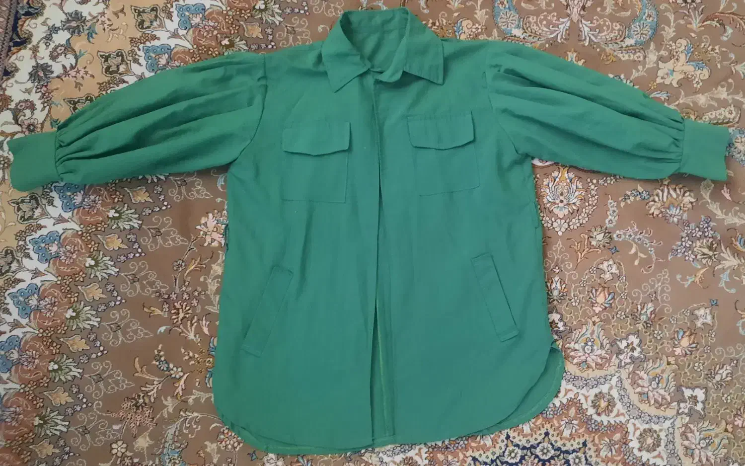 مانتو|لباس|سقز, |دیوار