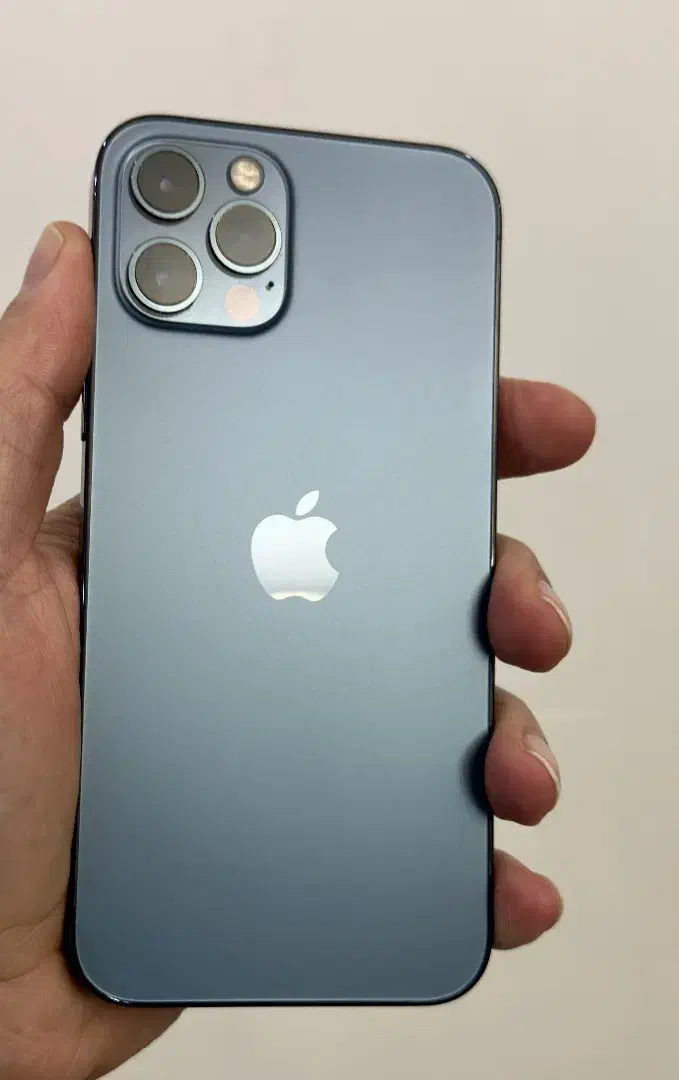 آیفون ۱۲ پرو ۲۵۶ گیگ دوسیم ZA/A فوق العاده تمیز|موبایل|رشت, معلم|دیوار