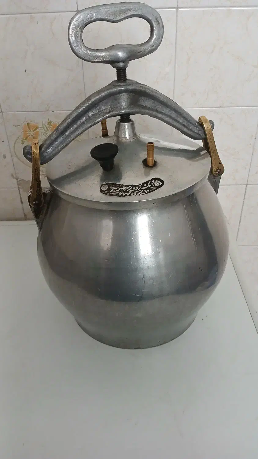 زودپز سنتی|ظروف پختوپز|دورود, |دیوار