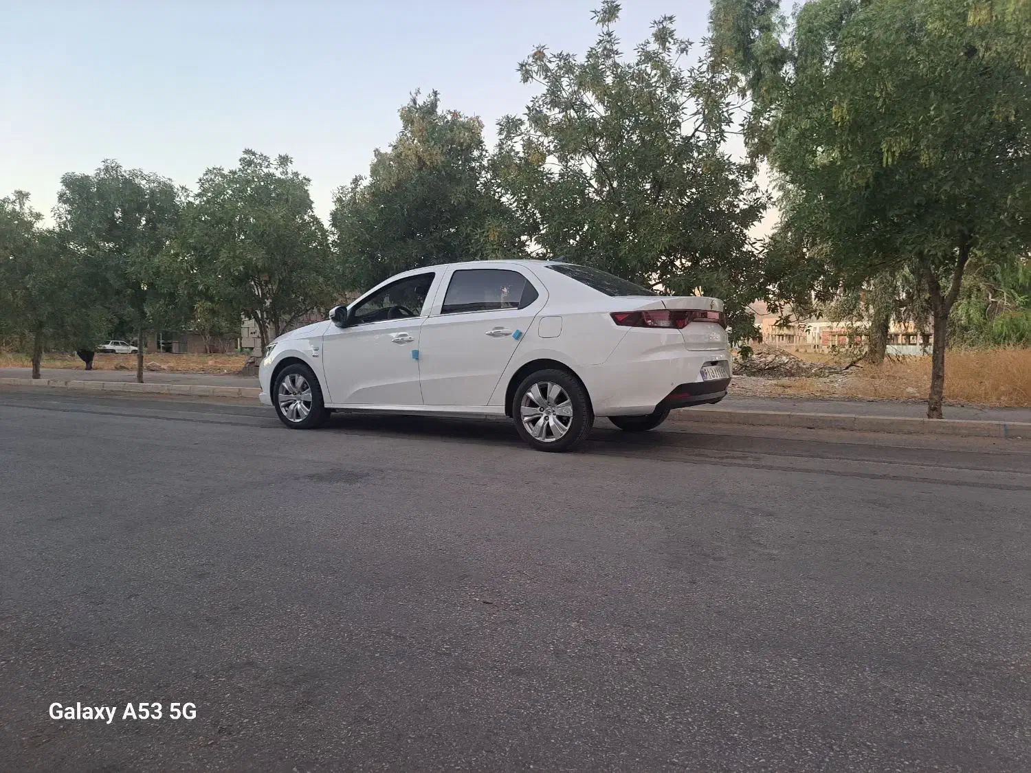 تارا اتوماتیک V4 lx،|خودرو سواری و وانت|شیراز, جانبازان|دیوار