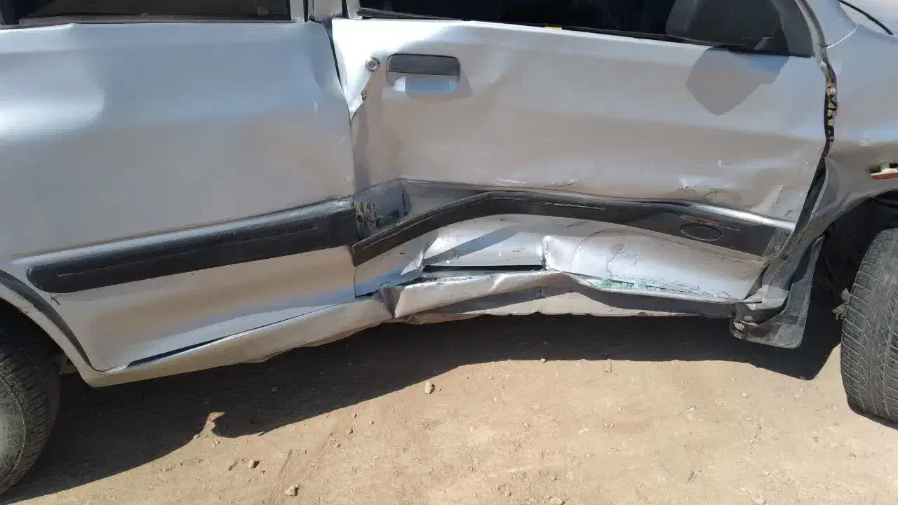 تصادفی|خودرو سواری و وانت|نائین, |دیوار