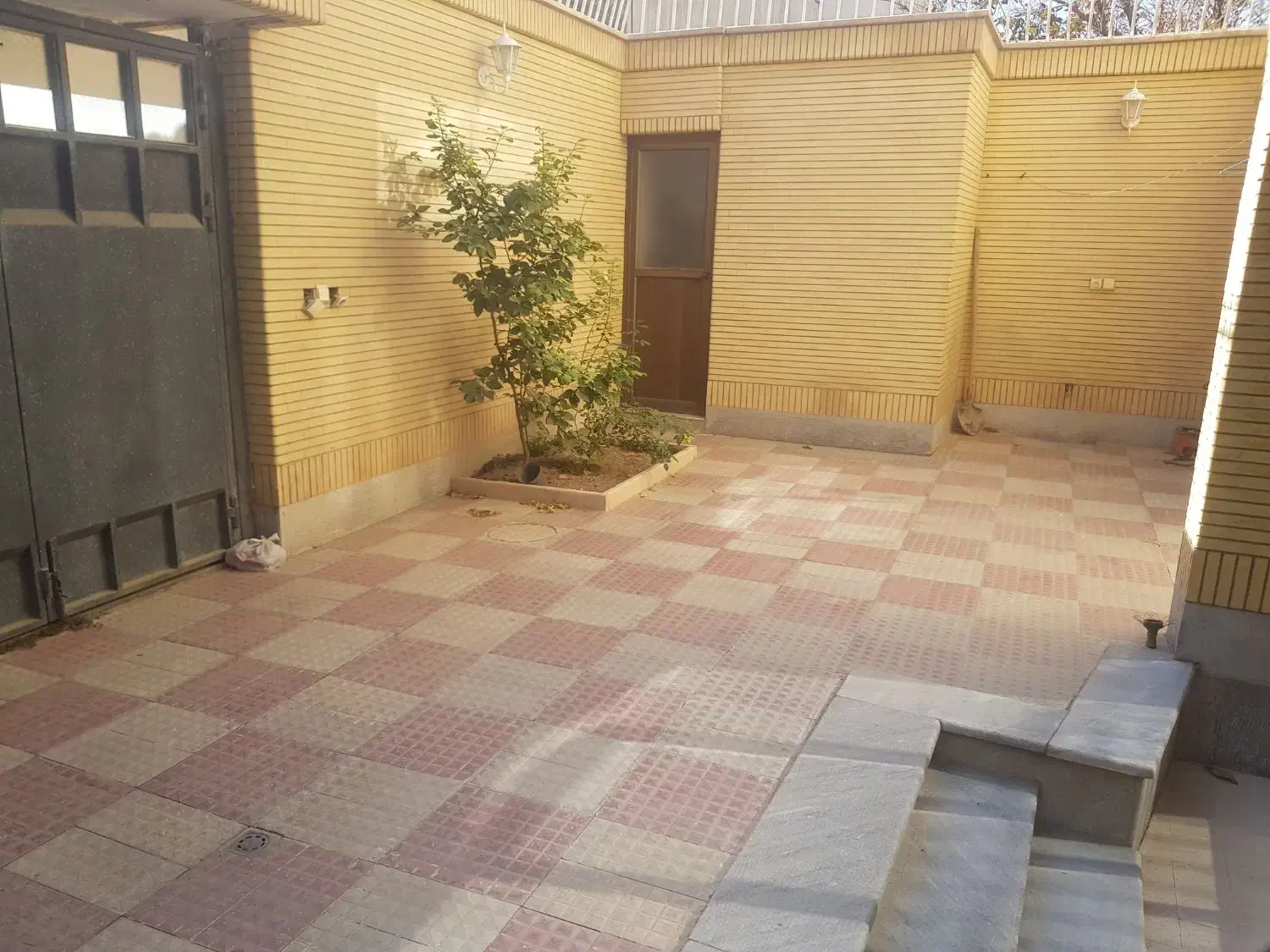 60 متر آپارتمان با حیاط اختصاصی در شیخ بهایی|فروش آپارتمان|اصفهان, خلجا|دیوار