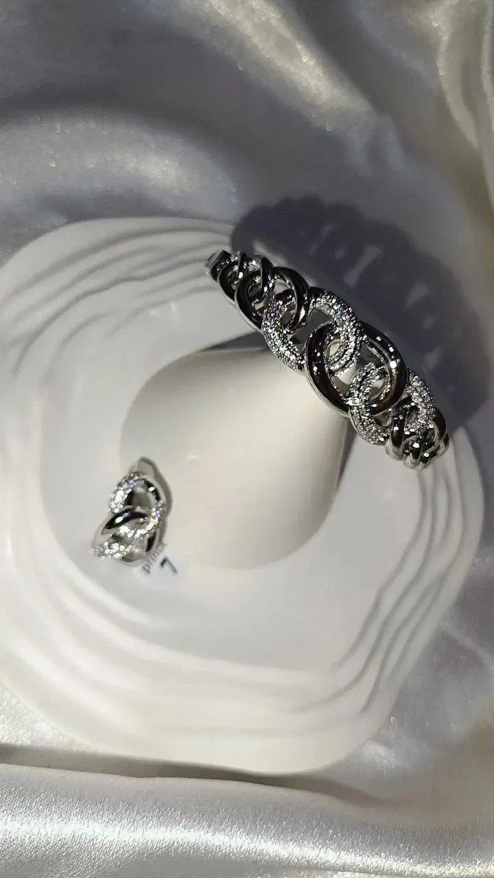 شیک ترین اکسسوری دخترونه|بدلیجات|تهران, حشمتیه|دیوار