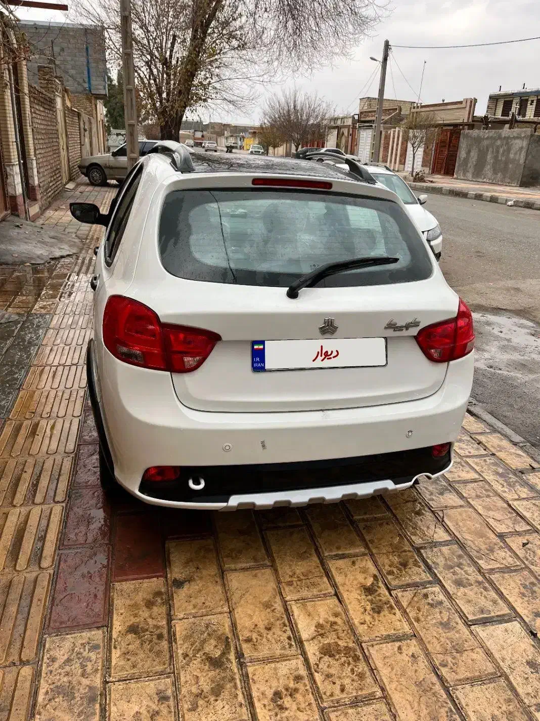 کوییک  R 402|خودرو سواری و وانت|سیرجان, |دیوار