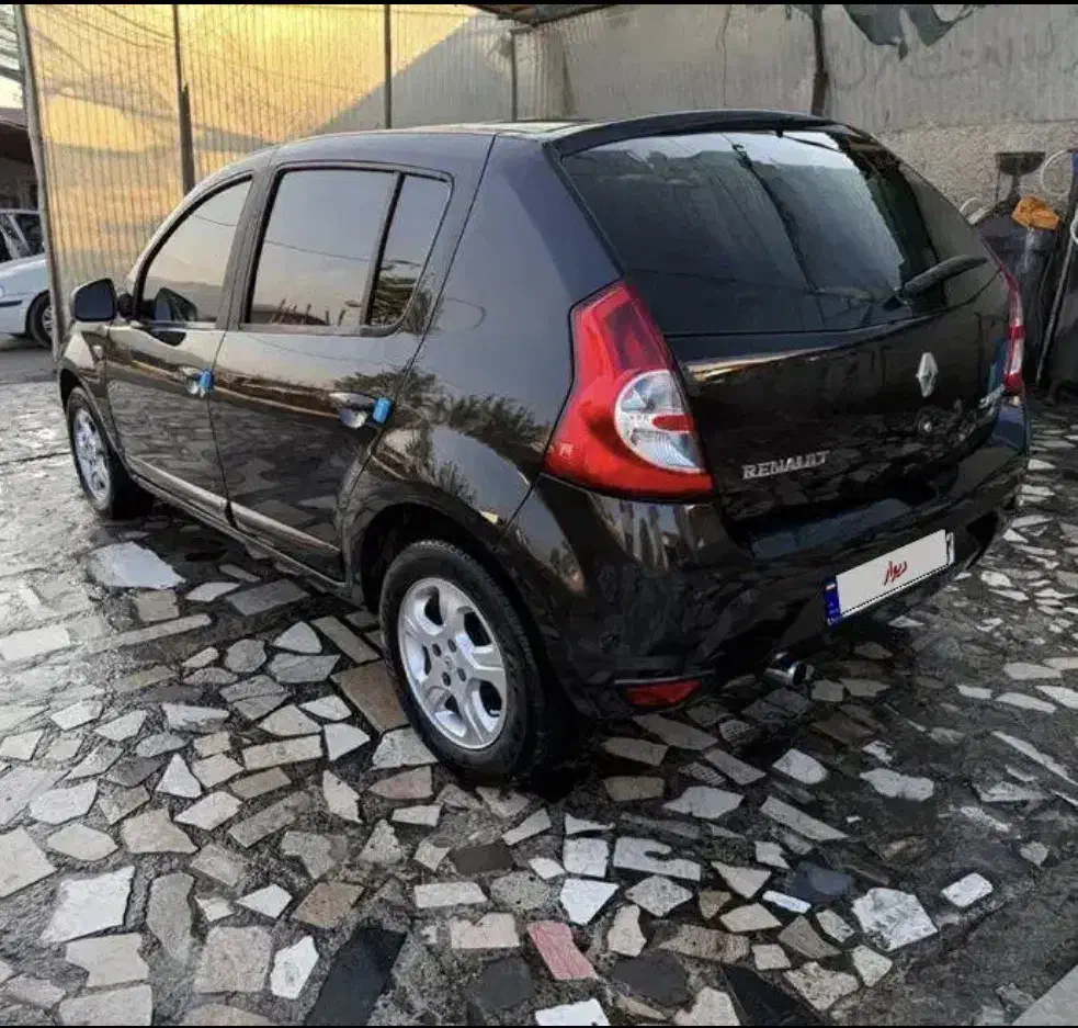 ساندرو اتوماتیک مدل ۹۶ بیرنگ ( فقط اقساط)|خودرو سواری و وانت|تهران, باغ فیض|دیوار