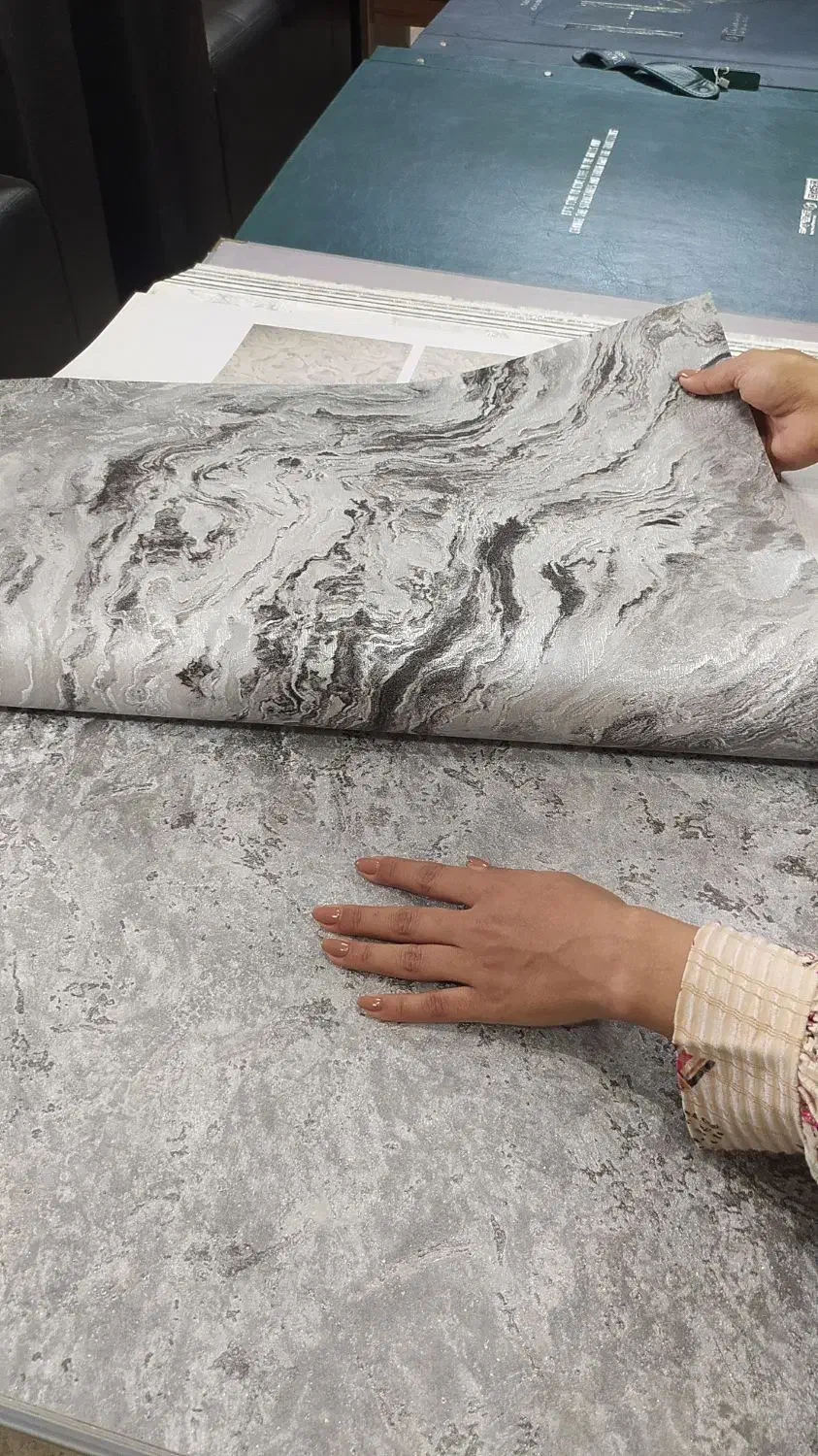 فروش انواع کاغذدیواری و کفپوش اقتصادی باکیفیت|مصالح و تجهیزات ساختمان|گلبهار, شهر جدید گلبهار|دیوار